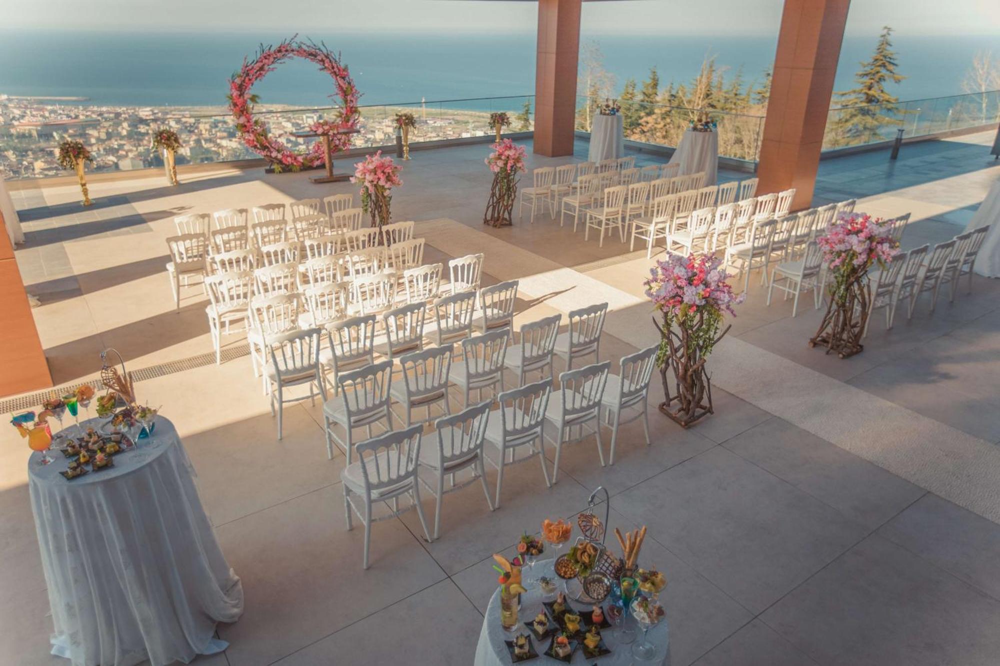 Radisson Blu Hotel Trabzon Exterior foto The wedding venue